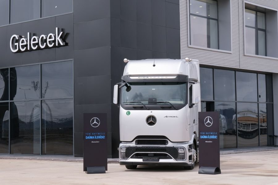 Gelecek Otomotiv Erzurum Yeni Mercedes Servisi Açıldı