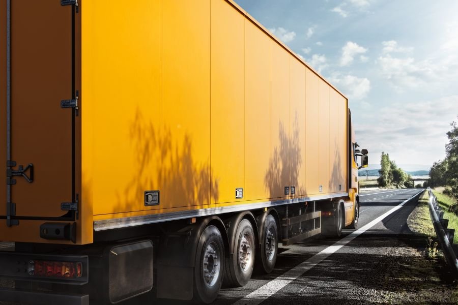 Continental’den Yeni Treyler Lastiği: Conti Hybrid HT 5