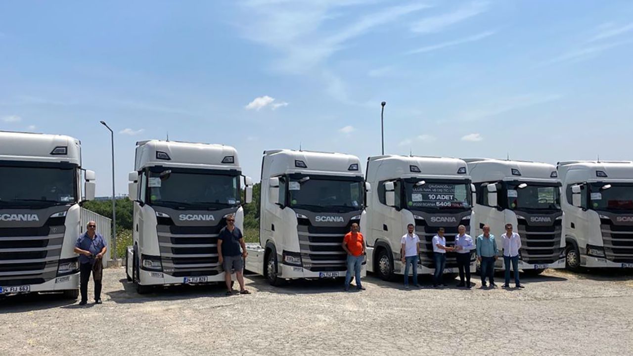 Çavdaroğlu Nakliyat'a 10 Scania Çekici