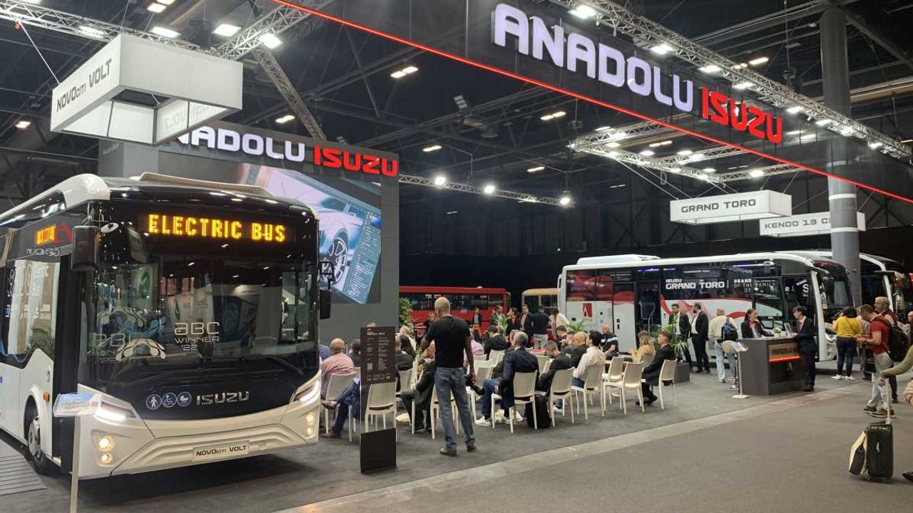Anadolu Isuzu Otobüsleri Madrid FIAA Fuarı’nda 