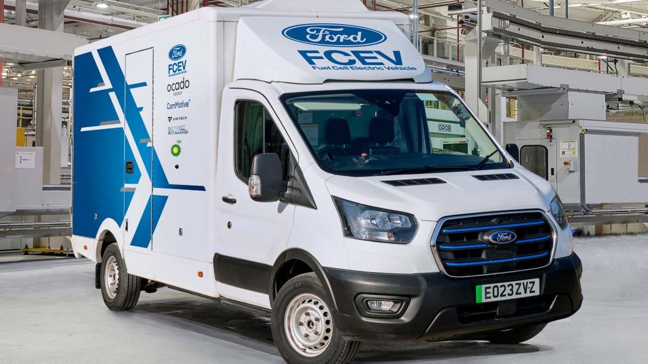 Ford Transit Modeliyle Hidrojen Testlerine Başlıyor
