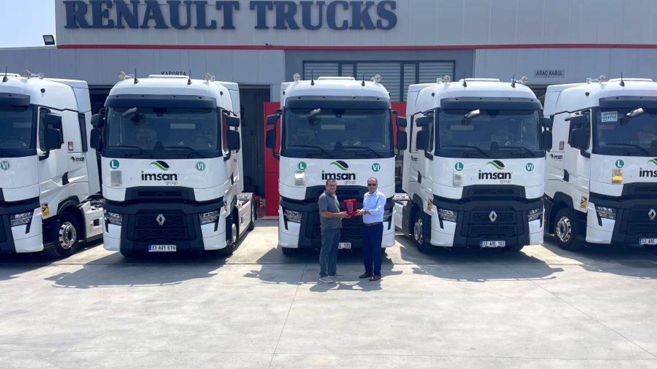 İmsan’a Exellence Paketli 50 Renault Trucks çekici 