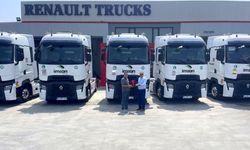 İmsan’a Exellence Paketli 50 Renault Trucks çekici 