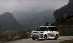 Lexus’un Minivanı LM Türkiye’de Satışa Sunuldu