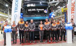 Ford Trucks’ın 300 Bininci Kamyonu Törenle Hattan İndirildi