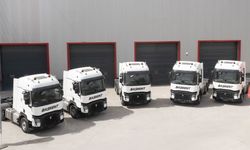 Başkent Lojistik’e Renault Trucks’tan 5 Adet 6x4 Çekici