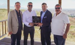 Aksaray’a Mercedes Kâmil Koç İş Birliğiyle 100 Fidan