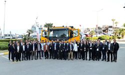 Volvo Trucks İzmir'de Kamyon Üstyapıcılarıyla Buluştu