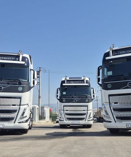 Volvo Trucks’tan DNT Lojistik’e 120 Adetlik Dev Teslimat