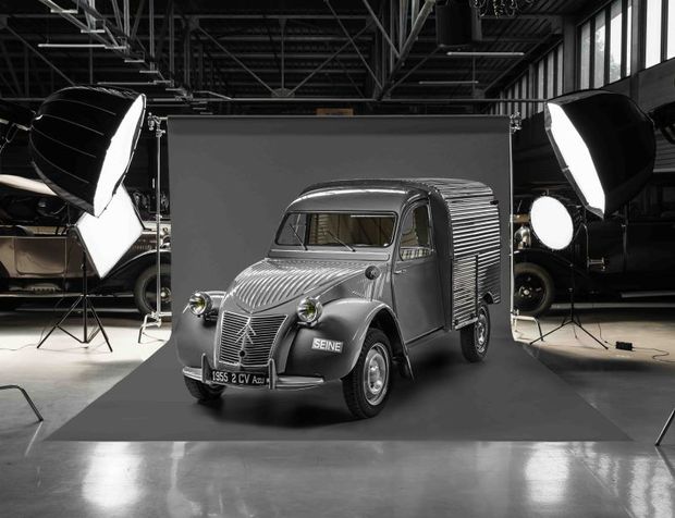 Citroën’in Efsanevi Ticari ve Binek Aracı 2 CV 75 Yaşında