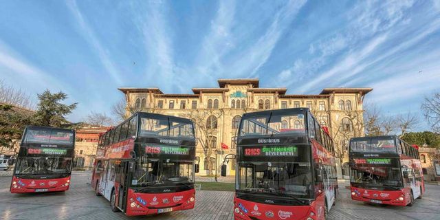 İstanbul’da Turistlere Allison Şanzımanlı AKIA Otobüs Konforu