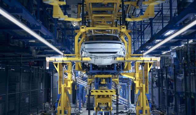 Ford’un Köln’deki Köklü Fabrikası Elektrikli Araç Üretecek