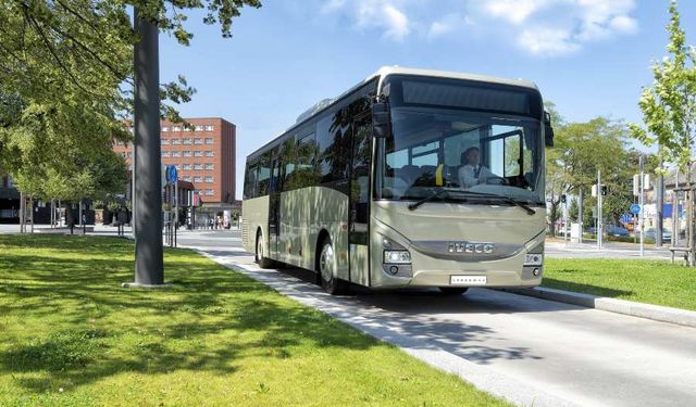 Iveco Bus Türkiye’ye 10 Otobüslük Teslimatla Balıkesir’den Girdi