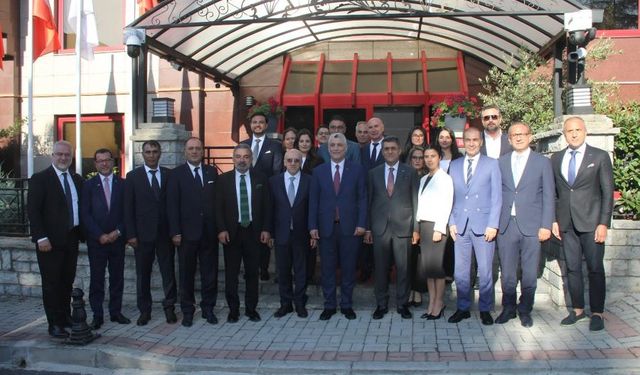 Ticaret Bakanı Bolat’tan Taşımacılara Destek Ziyareti