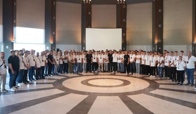 Mercedes’in Meslek Lisesi Projesinden 55 Öğrenci İşe Başlıyor
