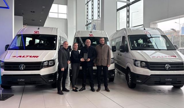 Altur Turizm Filosuna 80 Volkswagen Crafter