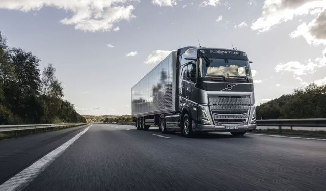 Volvo Trucks’ın 2 Aracına Daha Euro NCAP’te 5 Yıldız
