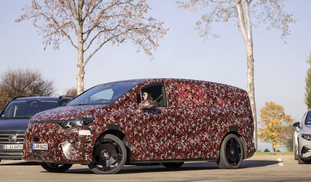 Mercedes’in Elektrikli Ticarisi VLE’nin Özellikleri Netleşiyor