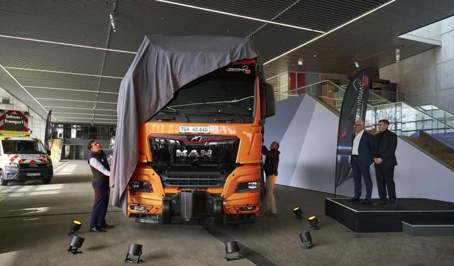 MAN 250 Tonluk Çekicisiyle Ağır Siklete Geri Döndü