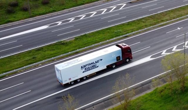Ford Trucks, Castrol ve Prometeon Üçlüsü Kaptanlarla Buluştu