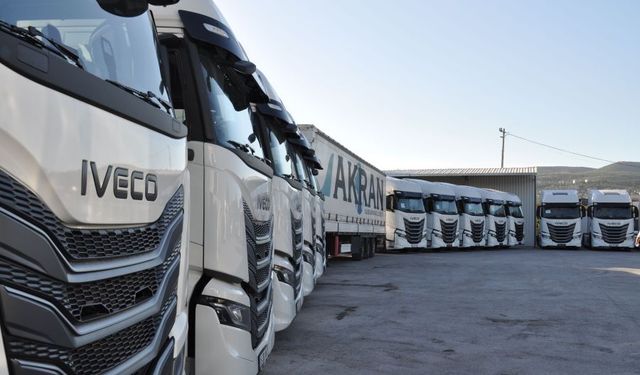 Akran Lojistik Filosuna 60 IVECO S-WAY Çekici