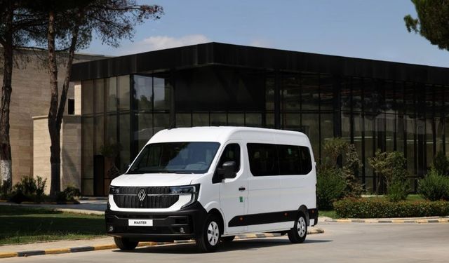 Renault Master Minibüs ve Açık Kasa Versiyonları Tanıtıldı