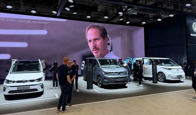 Volkswagen IAA’da 2026’da Yeni Caddy ve Multivan’ı Sergiliyor