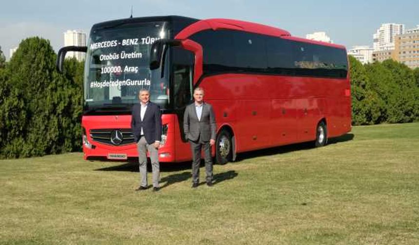 Mercedes Türkiye’de 100 Bininci Otobüsünü Üretti