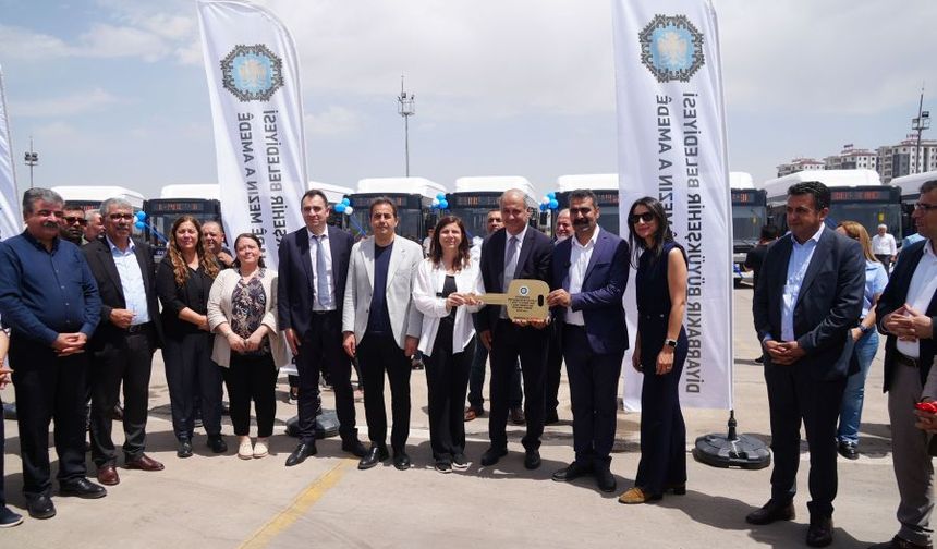 Diyarbakır’a CNG Yakıtlı 14 Isuzu Otobüs