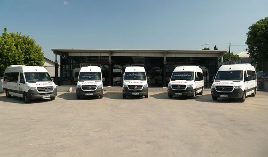 Mercedes’ten Turex Turizm’e 150 Sprinter Teslimatı