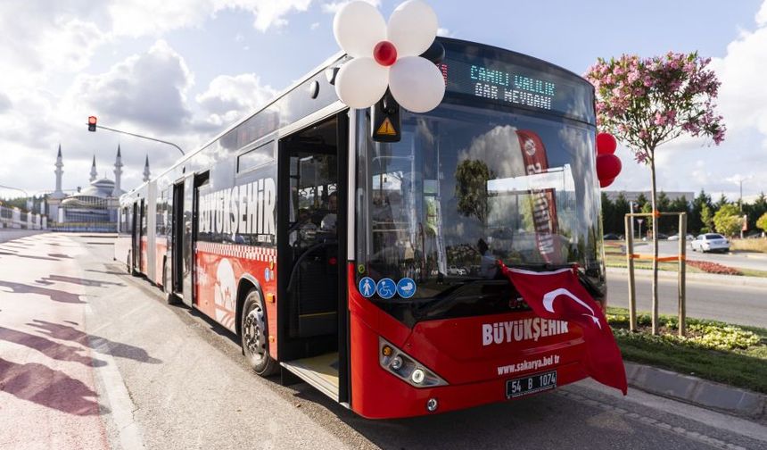 Sakarya Büyükşehir Belediyesi Otokar’dan 6 KENT XL Metrobüs