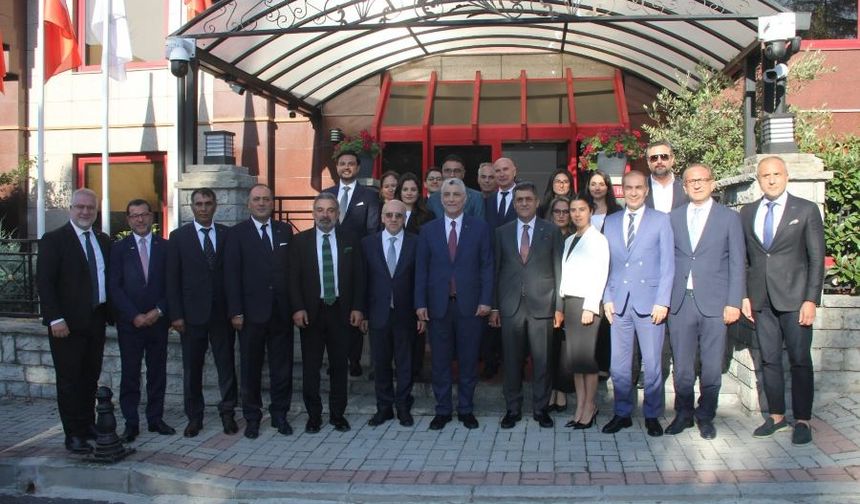 Ticaret Bakanı Bolat’tan Taşımacılara Destek Ziyareti