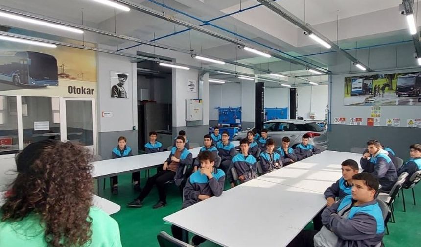 Otokar ile Güçlü Yarınlar’ın İlk Yılında 550 Öğrenciye Katkı