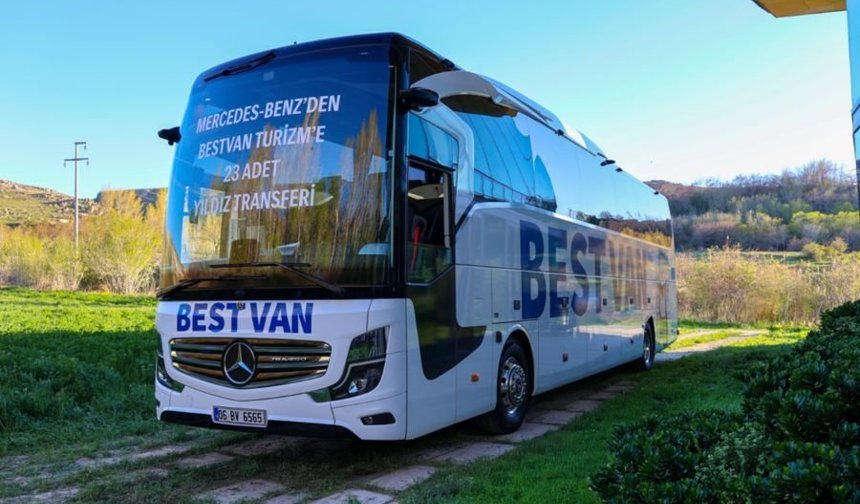 Best Van 23 Mercedes Travego ve Tourismo Aldı