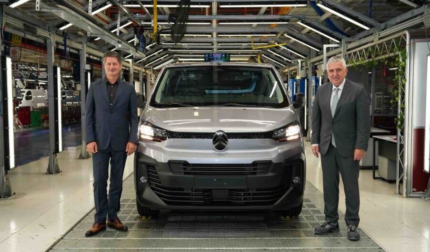 Citroën CEO’su Chardon Bursa’da Tofaş Fabrikasında